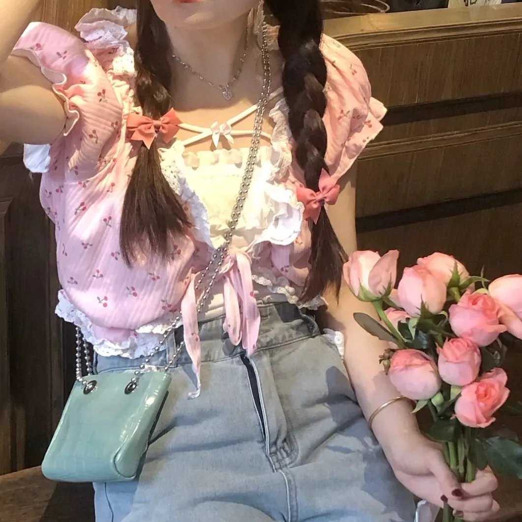 怪奇物语封面